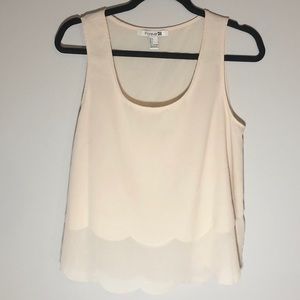 3/$20 Sale! Ivory Scalloped Tank Top